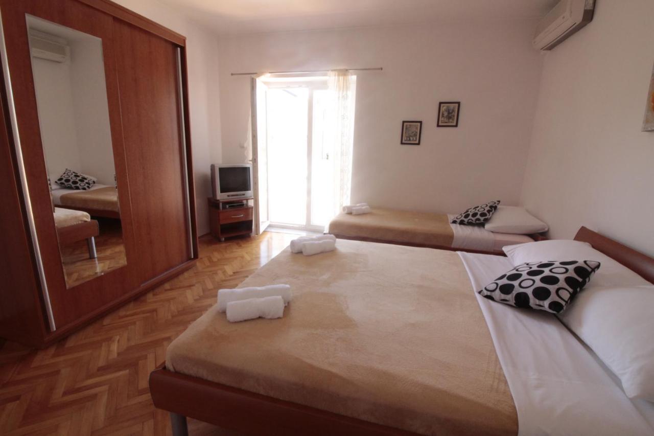 Studios & Rooms Fiesta Novaglia Camera foto
